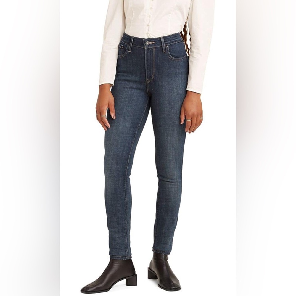 Levis High Rise Skinny Jeans